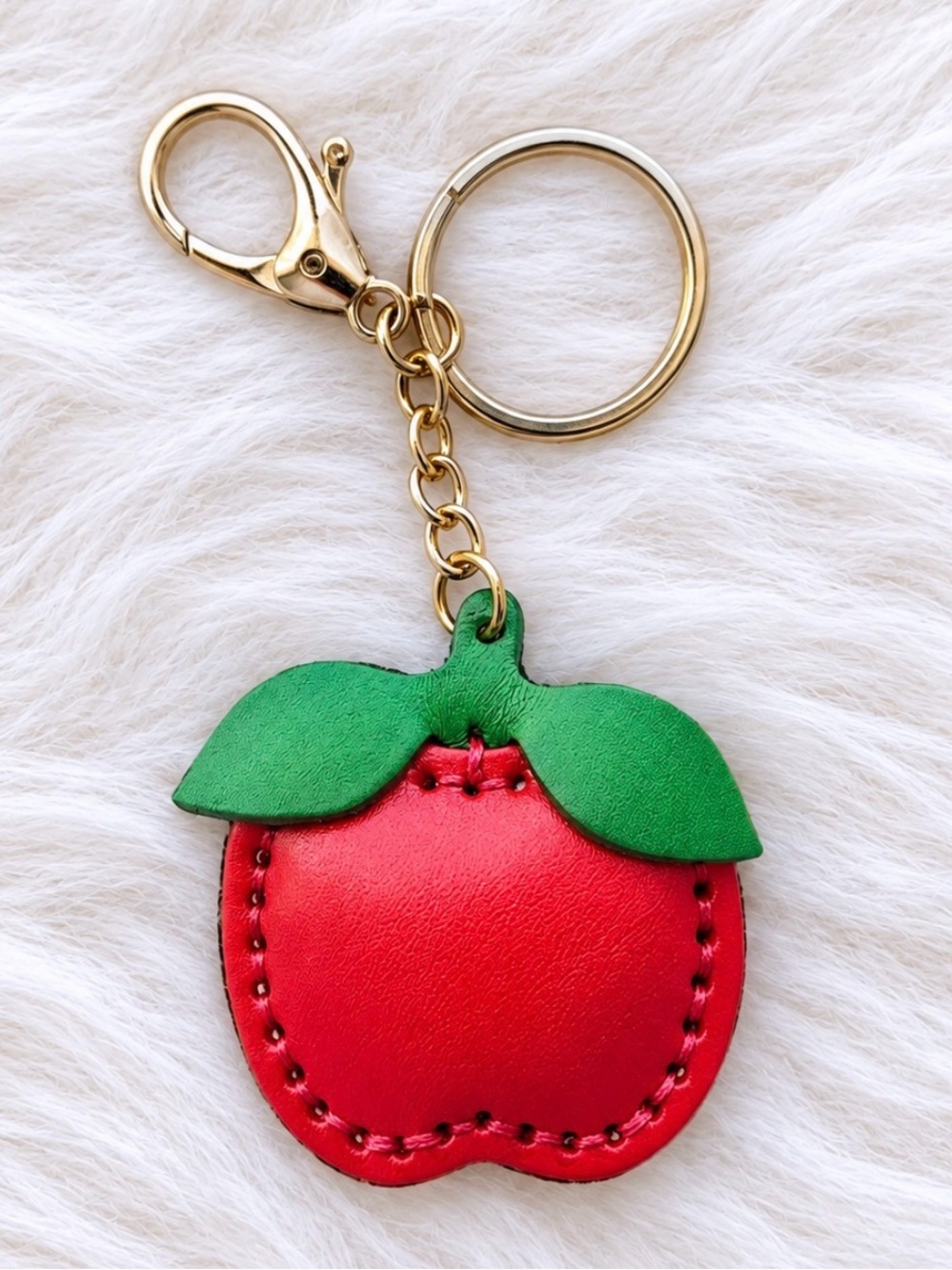 Leather Red Apple Keychain Bag Charm Key Ring Handmade Gift New - Picture 2 of 4